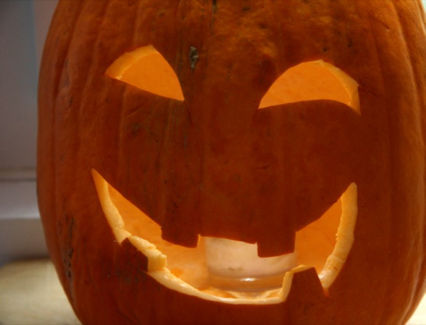 Tips to Make Halloween Less Scary for Food-Allergic Kids